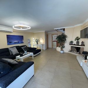 Bungalow On The Beach 15 Minutes From Valencia